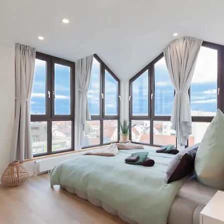 Njoy! Penthouse - Flughafen & Dachterrasse شقة